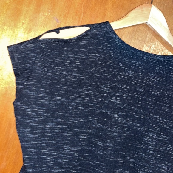 •JUST BE•HEATHERED BLACK "WOMEN FOR THE SECOND AMENDMENT" TEE SIZE SMALL EUC - Picture 6 of 7